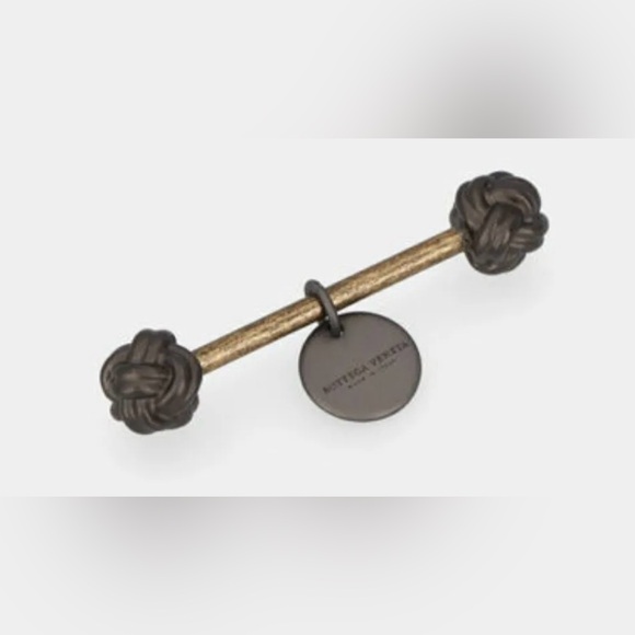 Bottega Veneta Intrecciato Knot Keychain Golden Metallic - Picture 1 of 5